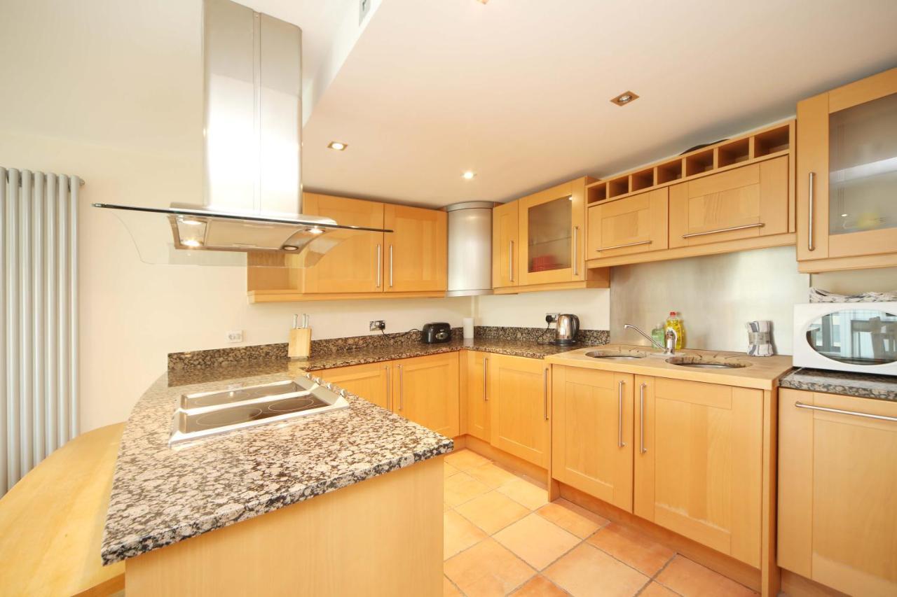Lovely 2 Bedroom Apartment With Amazing Views In E14 Λονδίνο Εξωτερικό φωτογραφία