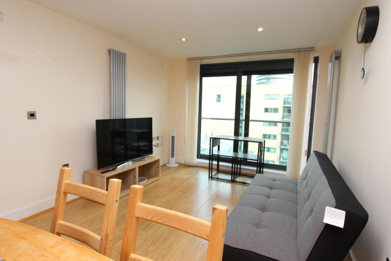 Lovely 2 Bedroom Apartment With Amazing Views In E14 Λονδίνο Εξωτερικό φωτογραφία